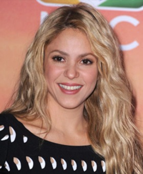 Shakira Curly Hair