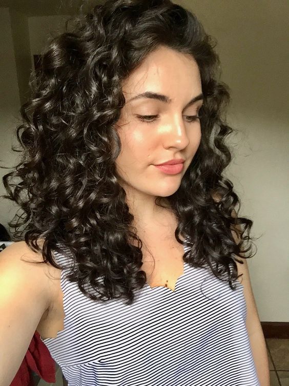 How To Protect Your Curls From Heat Naturally