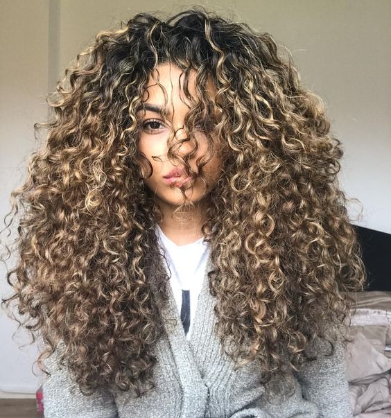 curly hair