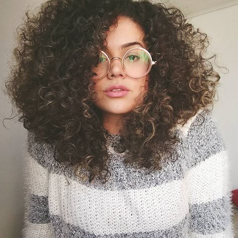 curly hair