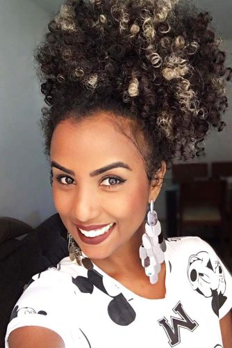 Gorgeous And Easy Curly Hairstyles To Try Today